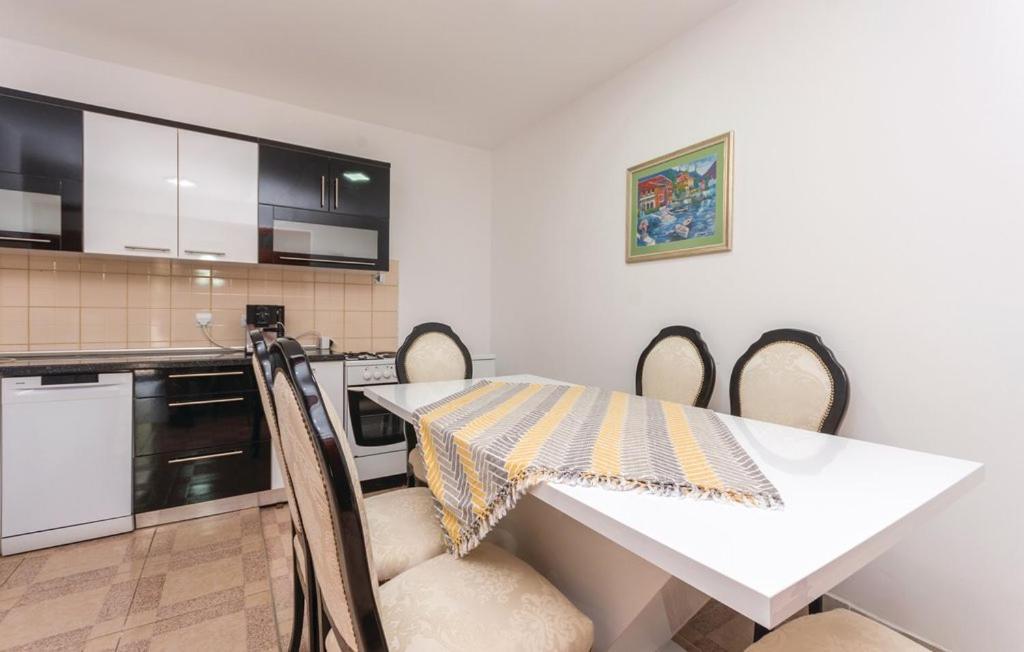 Villa Diana Pakoštane Zewnętrze zdjęcie