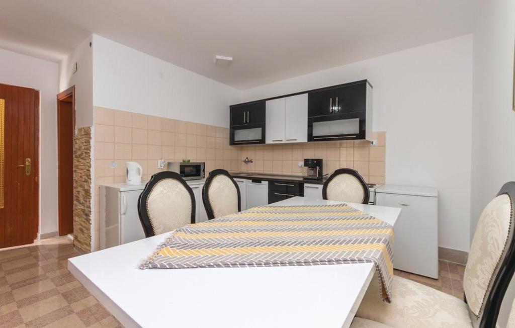 Villa Diana Pakoštane Zewnętrze zdjęcie