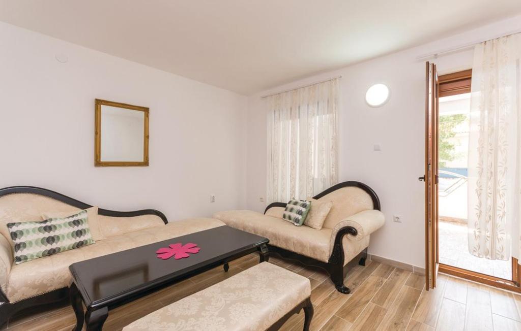 Villa Diana Pakoštane Zewnętrze zdjęcie