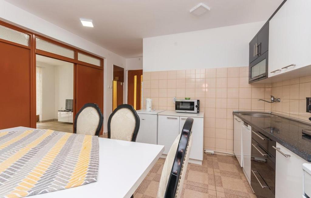 Villa Diana Pakoštane Zewnętrze zdjęcie